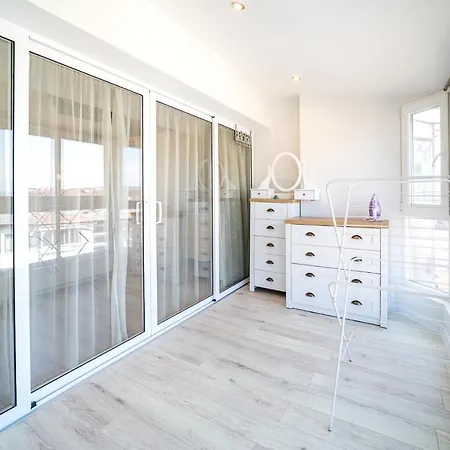 Julia Central Lejlighed