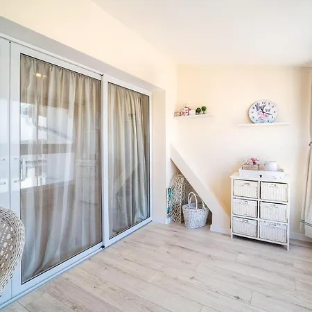 Julia Central Lejlighed *